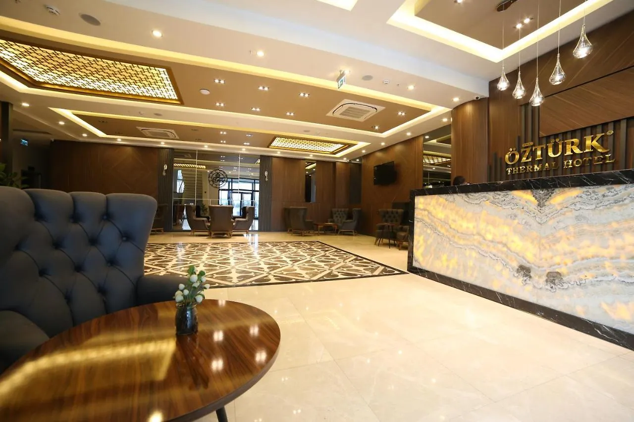 Ema Oeztuerk Thermal Hotel افيون